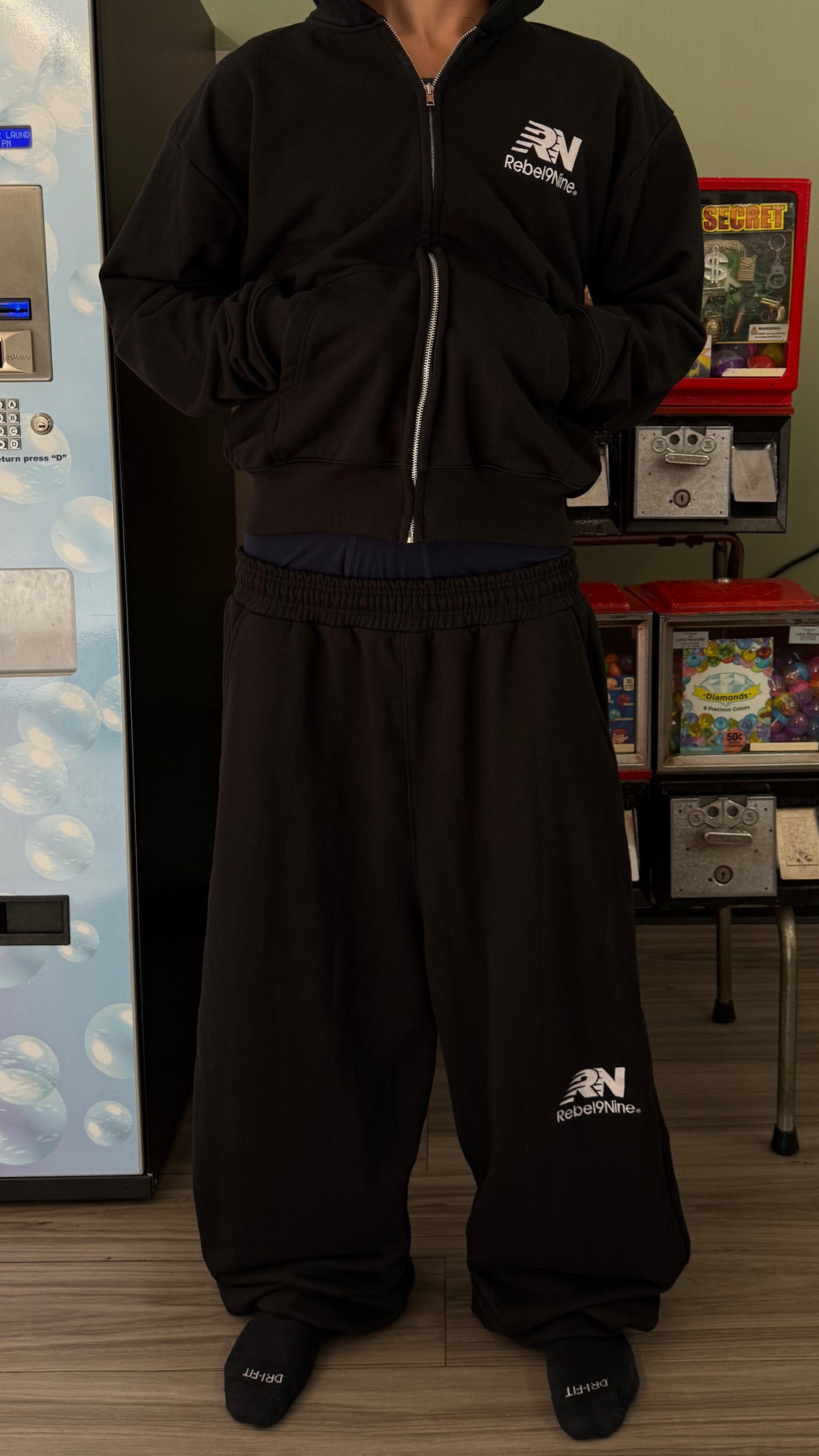 'Logo' Lounge Zip-Up (Black)